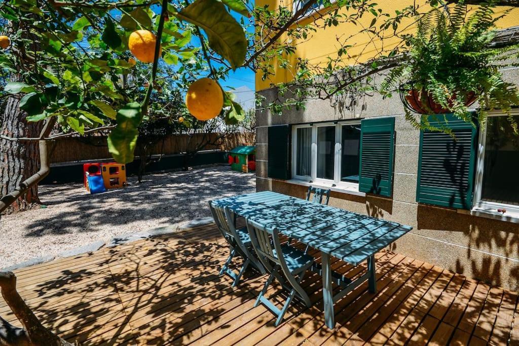 Center Family With Courtyard Apartment *